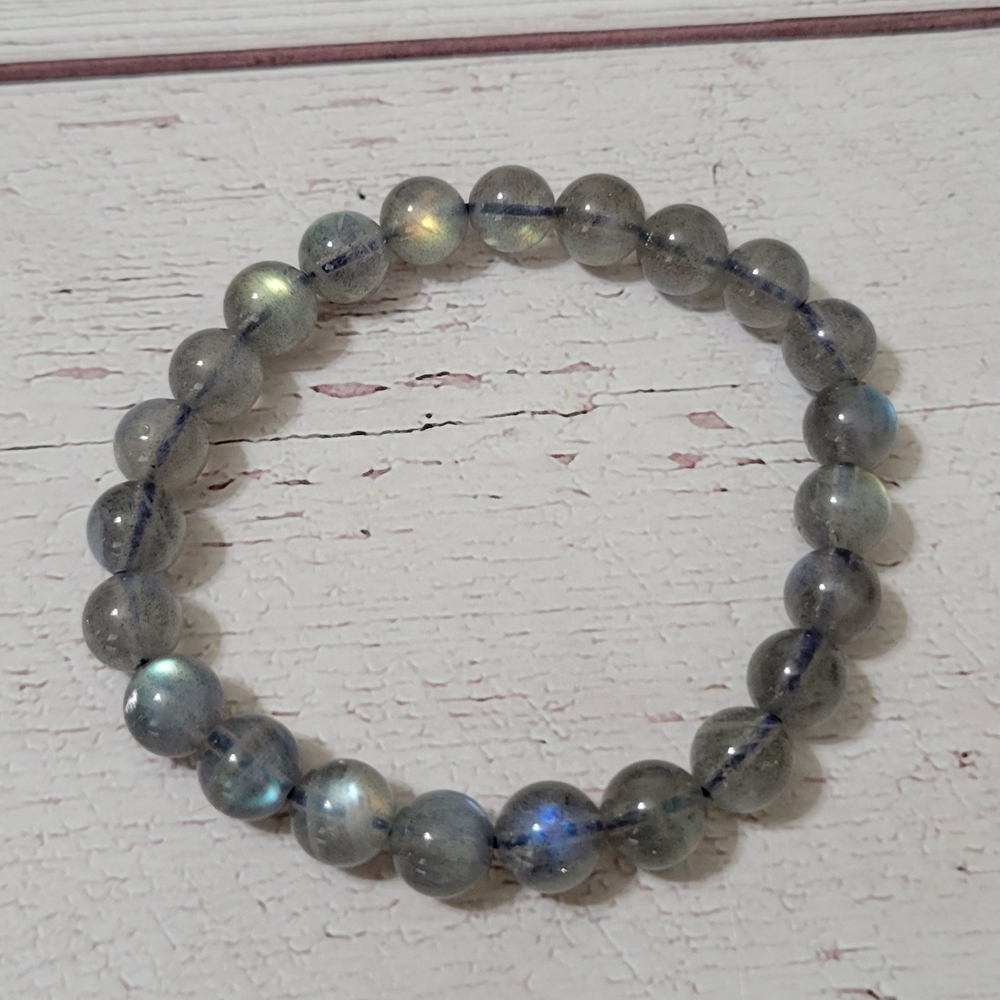 Natural Gray Flashy Labradorite Beaded Bracelet